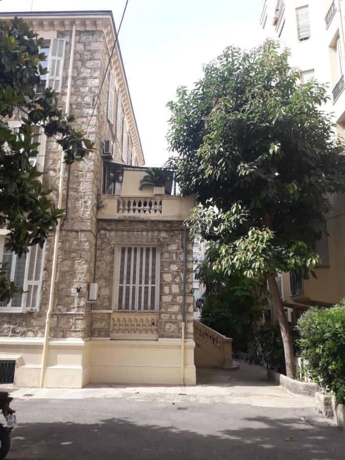 Chambre Privee Avec Sdb Partagee Chez L'habitant A 10mn De La Mer * Nizza
